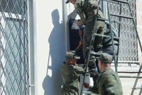 В Ульяновске демонтировали мемориальную доску Каппелю