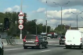 На МКАД появились участки с ограничением скорости до 80 км/ч