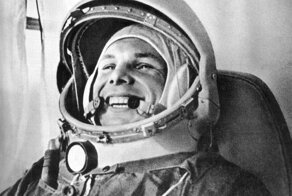 Российские космонавты больше не смогут перед полетом помочиться на колесо автобуса