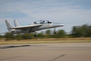 Россия показала самолет на двигателе от автомобиля