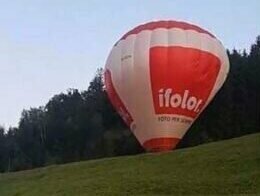 Момент крушения воздушного шара в Австрии попал на видео