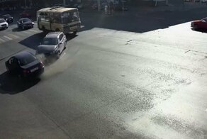 Опрометчивый поступок водителя привел к ДТП в Белгороде