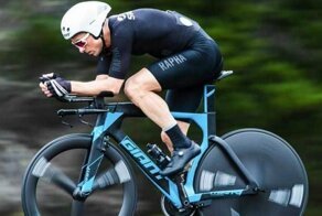 Спасший девочку велосипедист восхитил пользователей