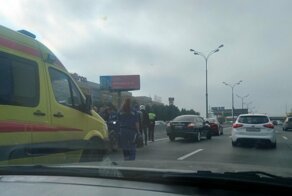Авария дня. ДТП с мотоциклистом на МКАД