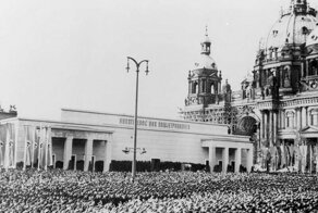 «Советский рай»: какую выставку «трофеев» устроили немцы в 1942 году