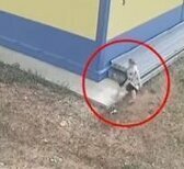 В Татарстане многодетная мать бросила новорождённого в пакете у супермаркета