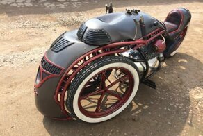 Стимпанк-кастом «Иосиф Сталин», который стилизован под одноименный советский паровоз