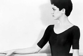 18-летняя Мадонна у балетного станка в 1977 году
