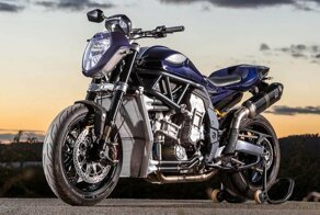 PGM V8: мощный серийный 8-цилиндровый мотоцикл из Австралии
