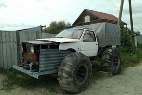Народный умелец из Тюменской области превратил «Оку» в настоящий вездеход
