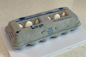 Нарезка ультра-реалистичных тортов непривычной формы