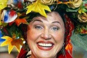 Надежда Бабкина снова увлеклась пластическими операциями и фотошопом