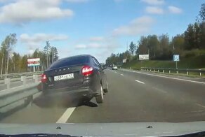 Авария дня. Пьяный "учитель"  перевернулся в Ленобласти