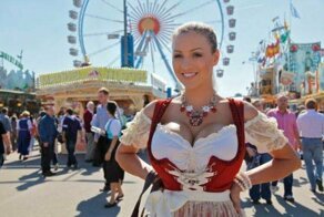 Девушки Октоберфеста