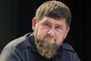 Житель Чечни извинился перед Кадыровым за то, что пришел на свадьбу к дочери