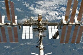 Кто и зачем просверлил МКС