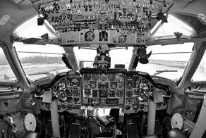 Смертельное пари: как посадить самолет вслепую и убить 70 человек