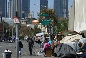 Двойные стандарты, инфовойны и пароксизмы мышления