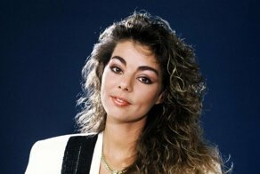 Сандра Крету: как сейчас выглядит кумир молодежи 80-х