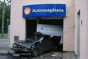 17 случаев, когда обычная автомойка превратилась в кошмар для автовладельцев
