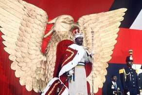 От каннибала до императора один шаг: 4 истории африканских президентов