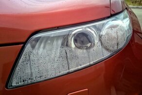 Почему запотевает автомобильная фара?