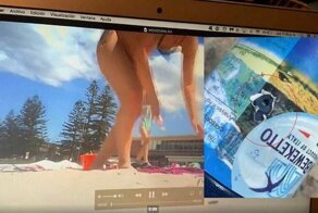 Туристка рассекретила ценителя женской красоты, шпионившего за ней на пляже