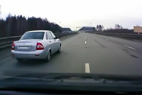 Занял левую полосу — и штраф! Да, и это правильно