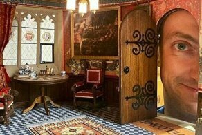 Британец 30 лет строит свой собственный миниатюрный замок. И его детализация зашкаливает!