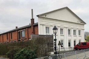 Дома, в которых вы точно не хотели бы жить!