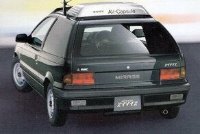 Sony AV-Capsule — Безумная крыша с телевизором для Mitsubishi Mirage