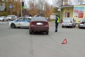 Школьницу отвезли в больницу после ДТП в Петрозаводске