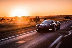 Некий гражданин путешествует по США на гиперкаре Pagani Huayra