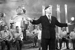 История песни " Купите бублички - гоните рублички ..." и ее исполнители