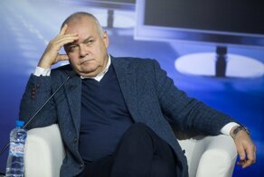 Киселев заявил, что переизбыток необразованных гуманитариев - главная проблема страны