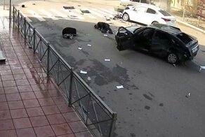 Авария дня. В центре Махачкалы столкнулись три автомобиля