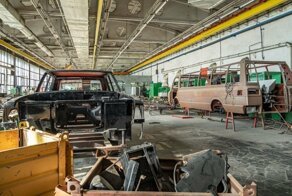 Механосборочный цех №6 завода имени Лихачёва, который продолжает работать до сих пор