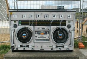 Как сделать из электрощитка произведение искусства? А вот как!