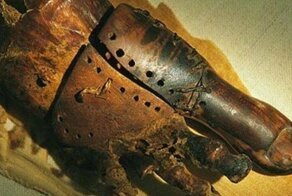 Прототип Пиноккио - карлик-инвалид