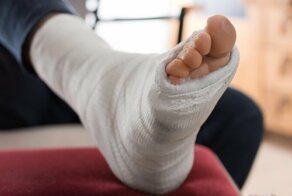 Иркутский "гаишник" сломал ногу, избивая пьяного водителя