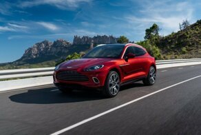 Первый в истории кроссовер Aston Martin с двигателем от Mercedes