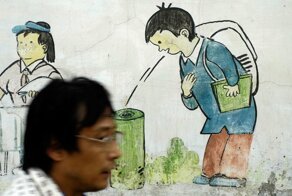 10 отвратительных и странных особенностей китайцев, которые шокируют европейцев и жителей других стран
