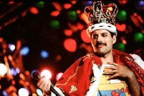 28 лет без Фредди Меркьюри: Малоизвестные факты о легендарном музыканте