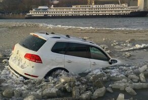 Маразм крепчал и море по колено
