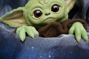 Дизайнер игрушек из Томска сделала плюшевого Малыша Йоду