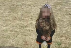 Оптическая иллюзия: девочка с попкорном