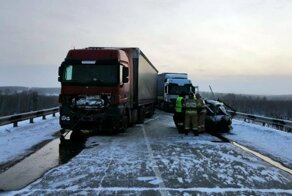 Авария дня. Под Красноярском погибла семья из пяти человек