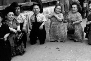 Как карликовый рост помог семье евреев-музыкантов Овиц пережить эксперименты в Освенциме