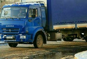 Беспилотный КамАЗ "Одиссей" отправился в первый рейс по территории своего завода