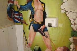 Самые необычные унитазы (17 фото)